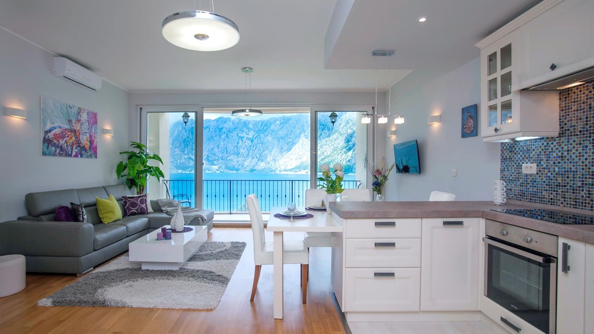 Prcanj Apartment | You Can't Beat This Spectacular View And Space