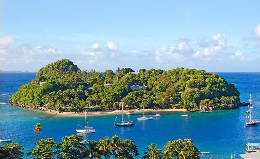 Young Island Resort | Young Island Resort