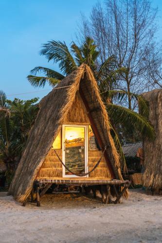 Mondol Seima House | Young Wild and Free