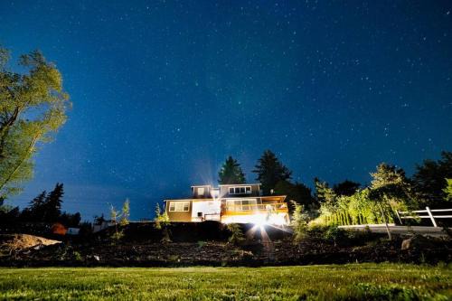 Samish Hill House | Your Bayview Retreat