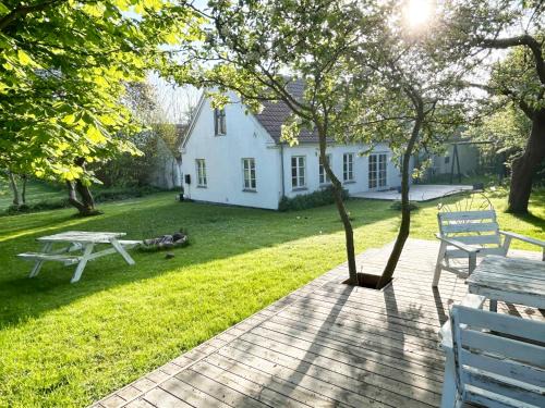 Borre House | Your Charming Summer Cottage