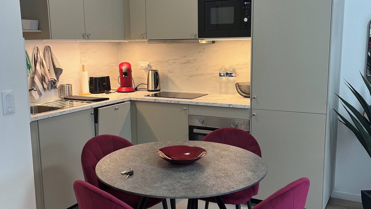 Livry-Gargan Apartment | Your cosy nest in Livry Gargan, about 25 minutes by public transport from Paris