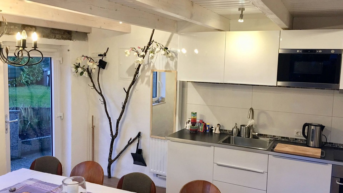 Heikendorf House | Your cottage by the Sea, 150 meters from the Water
