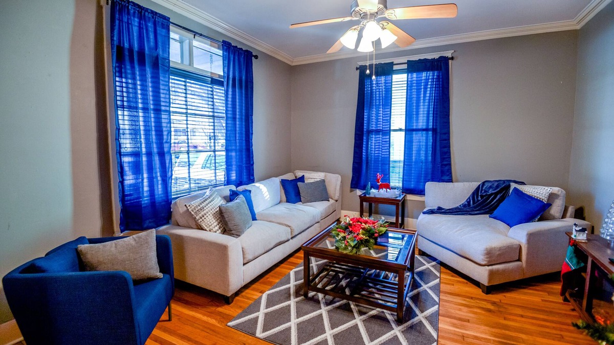 Midtown Apartment | Your Cozy Home Away From Home
