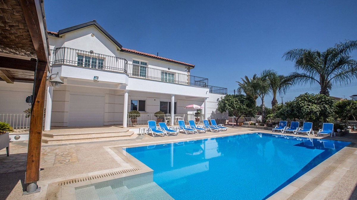 Paralimni Villa | Your Dream Holiday Villa with Private Pool in Protaras most Exclusive Neighbourhood