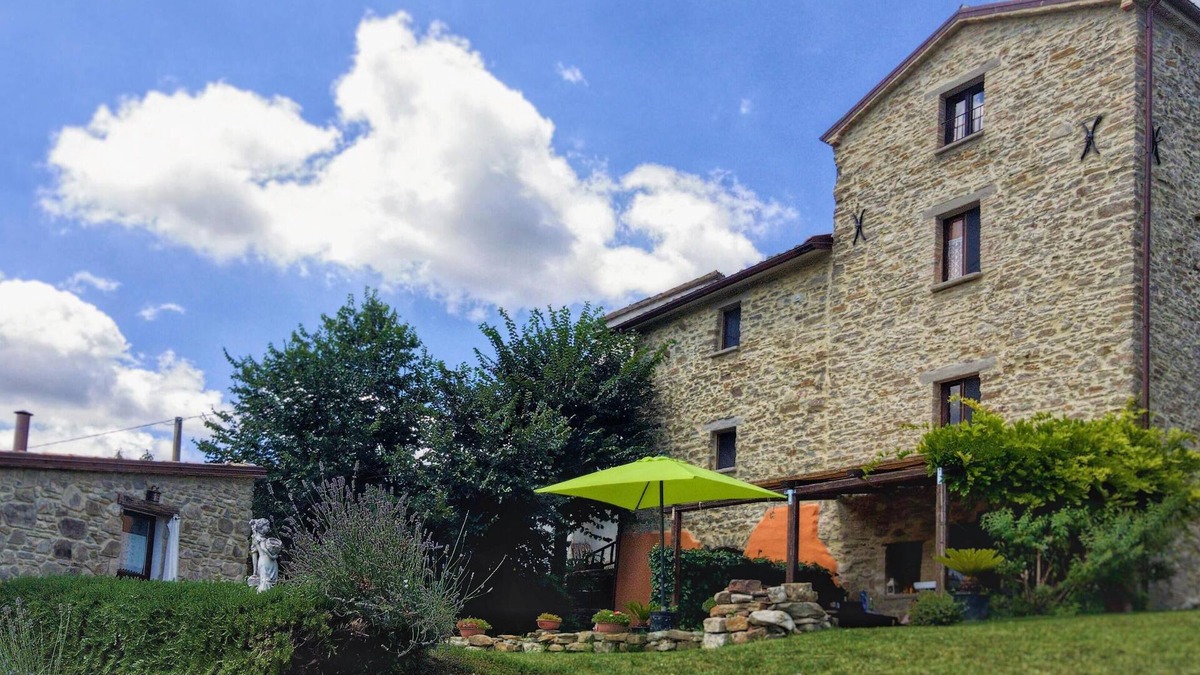 Macerata Feltria House | Your entire private home in the beautiful peaceful hills of historic Montefeltro