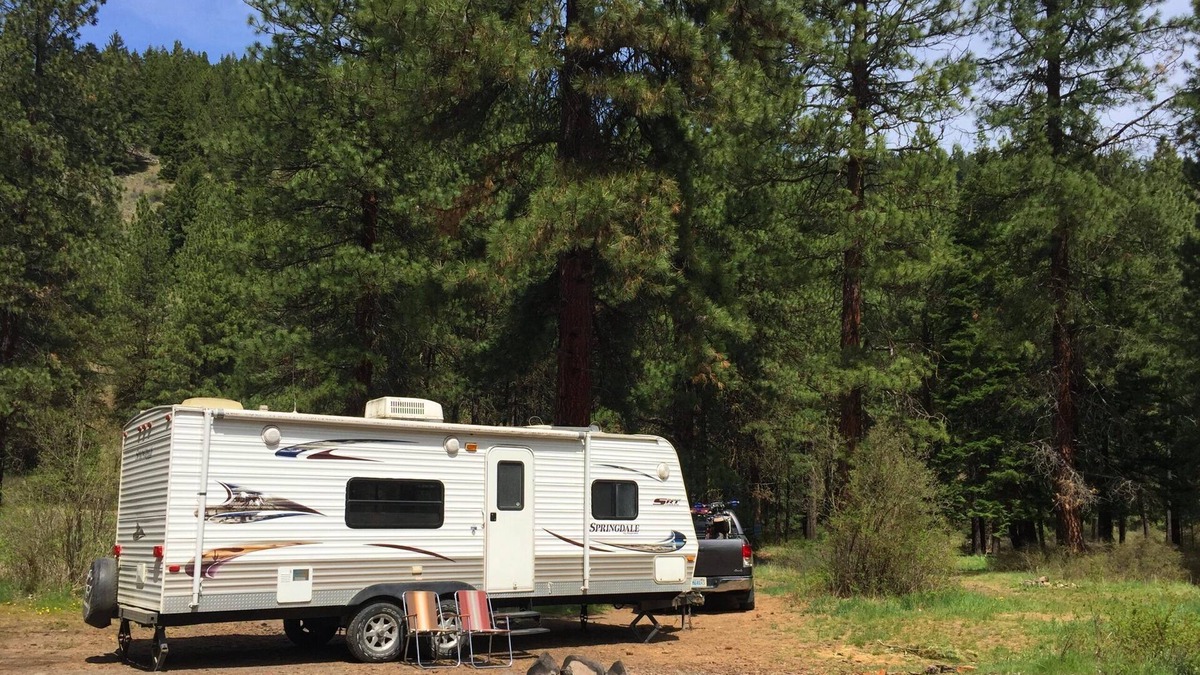 Russellville RV Rental | Your Home away from Home.