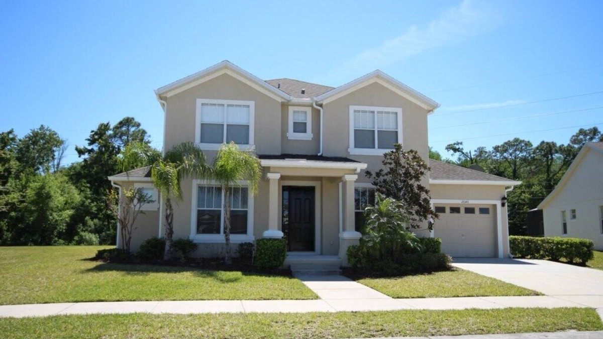 Trafalgar Village House | Your Home Away From Home, Close to Disney, Safe and Professionally Managed