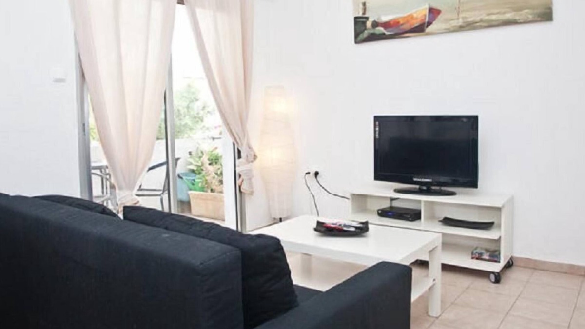 Old North Apartment | Your Home Away From Home In The Center Of Tel Aviv & 5 Minutes From The Beach