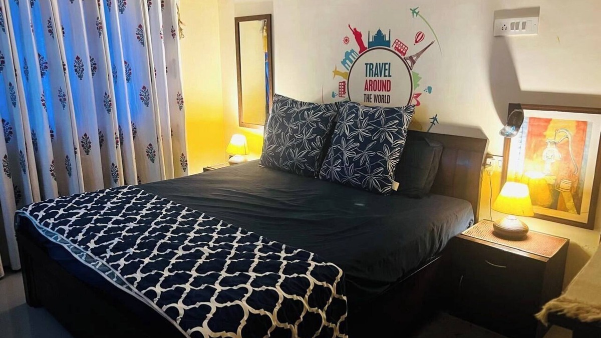 Chembur East Bed & Breakfast | Your home away from home.