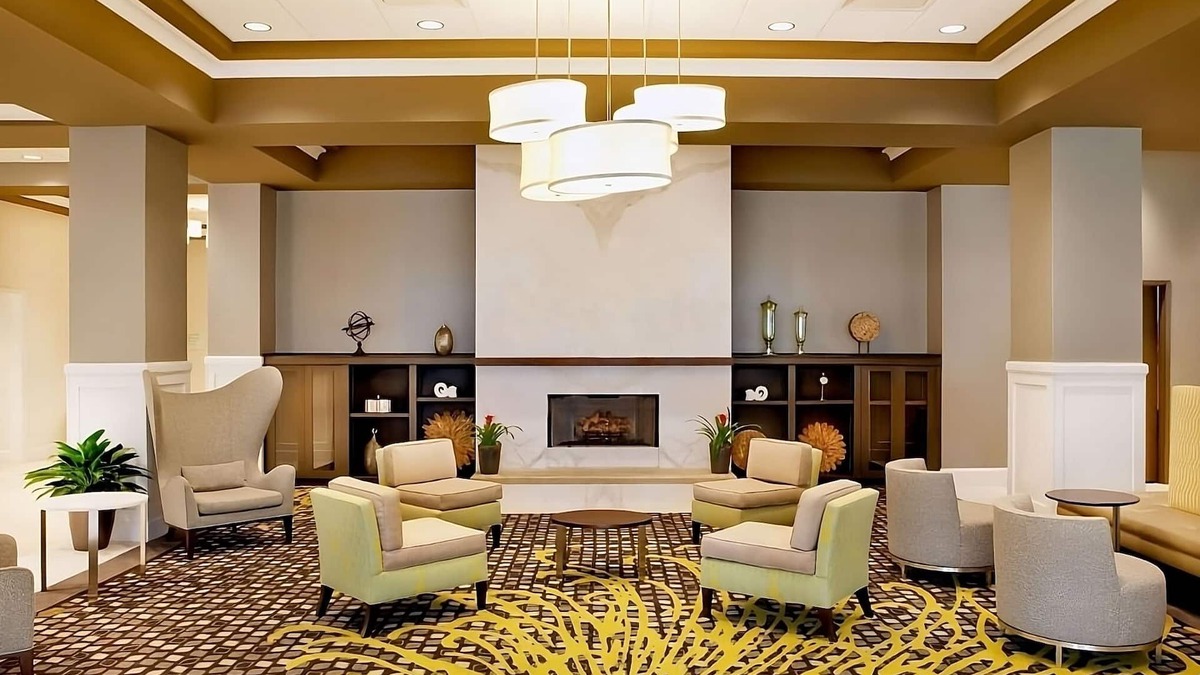 College Park Hotel | Your Home Away From Home! Short Drive to Georgia Aquarium, Pet-Friendly