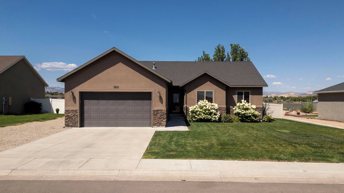 Vernal House | Your Home Away From Home