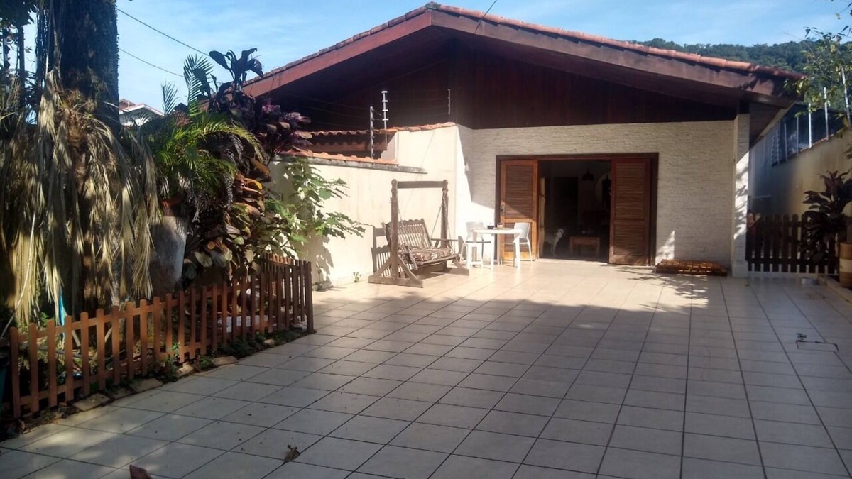 Tombo House | Your home in Praia do Tombo with total security !