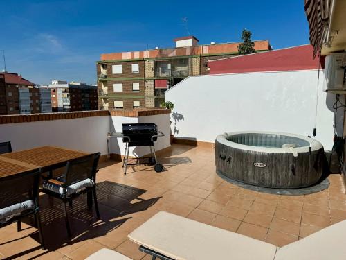 Nou Moles Apartment | Your Long Stay Attic Home in Valencia