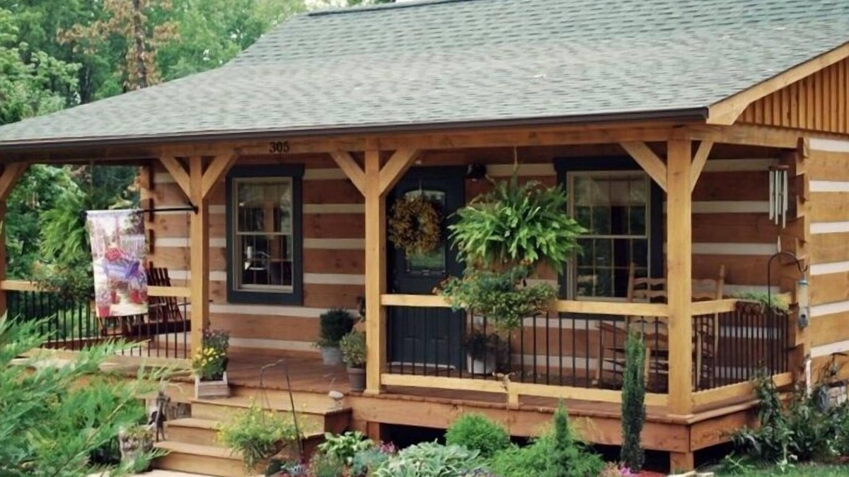 Mount Airy Cabin | Your Mayberry Get-a-Way Cabin- Only 6 miles from Downtown Mount Airy