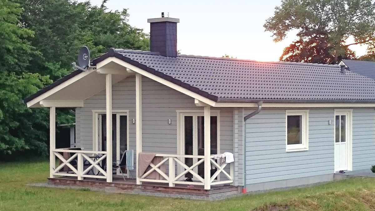 Heidmuhlen House | Your modern, high-quality holiday home is located in a quiet, wooded area near Bad Segeberg.