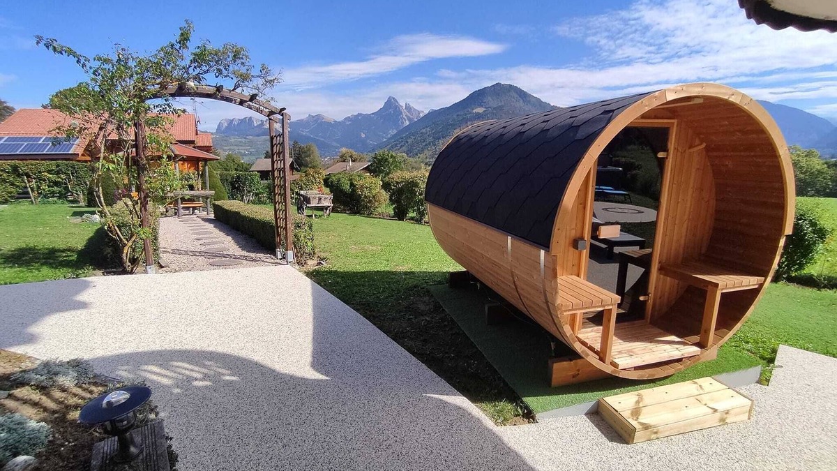 Vinzier Apartment | Your mountain Alps vacation rental in an exceptional setting !