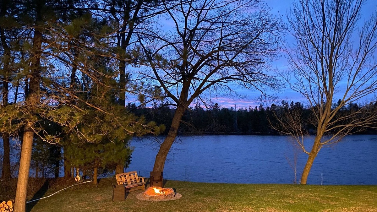Crivitz House | Your Northwoods Waterfront Getaway