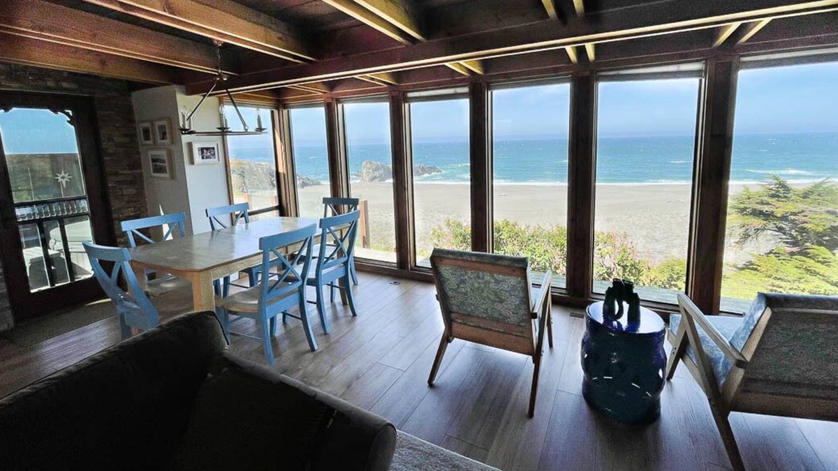 Bodega Bay Cabin | Your Oceanfront Experience - Hot Tub - Lovely Fenced Courtyard
