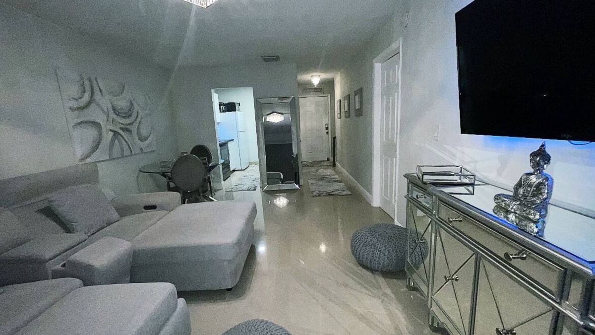 Royal Land Apartment | Your own apartment