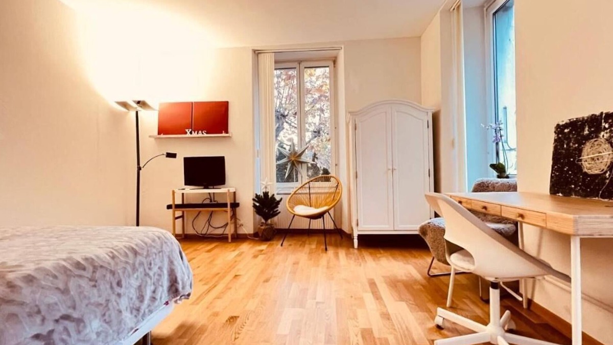 Biel Apartment | Your own private studio apartment with a beautiful garden