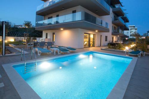 Znjan Apartment | Your own resort