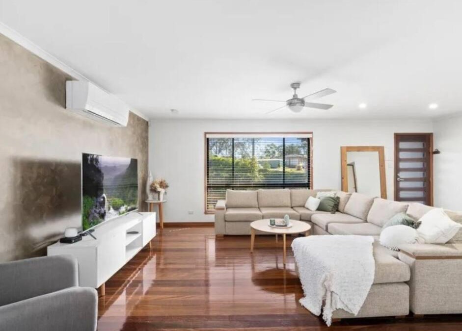 Eagleby House | Your own Retreat