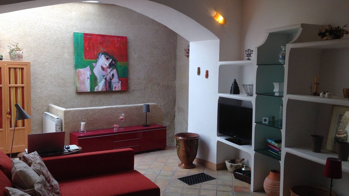 Rognes House | "Your pied à terre in Provence"