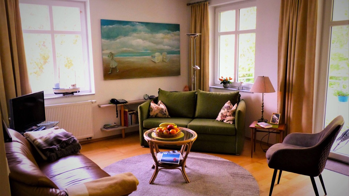 Alt Gaarz Apartment | "Your place by the sea" - comfortable vacation apartment close to the beach in a prime location with sauna.