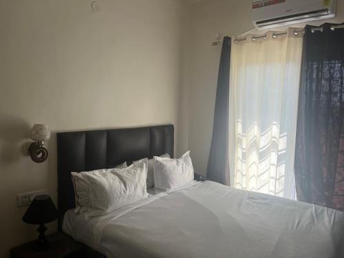 Bullawala Hotel | Your Place Home Stay
