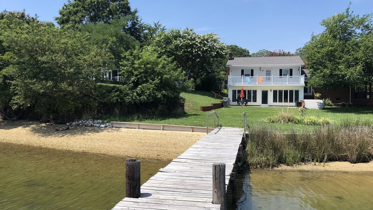 Valley Lee House | Your private beach retreat in historic St. Mary's