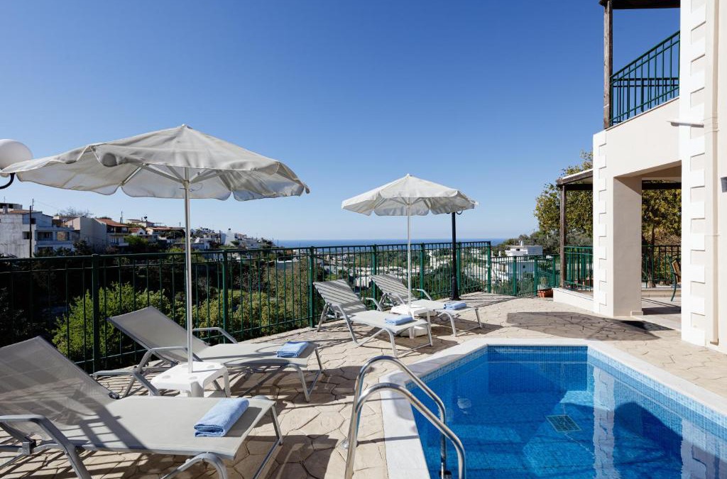 Kirianna Villa | Your Private Luxury Villa, Pool, Sea view, Rethymno