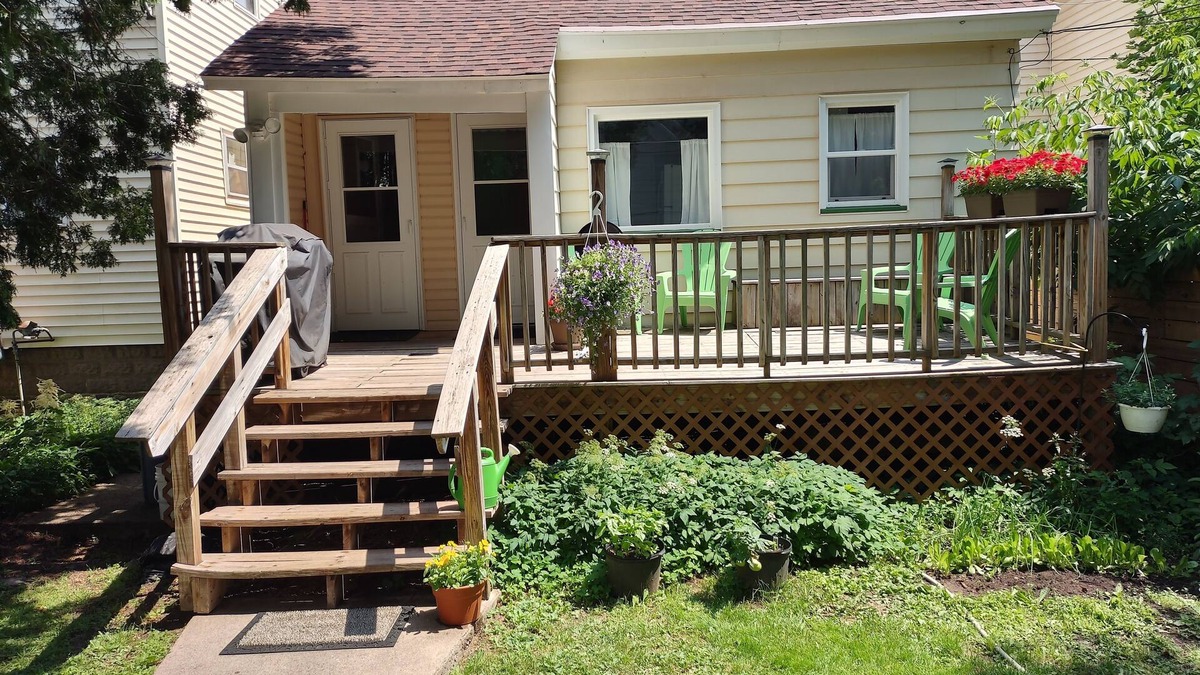 Ishpeming Apartment | Your RAMBA Snow/Mountain Biking Headquarters