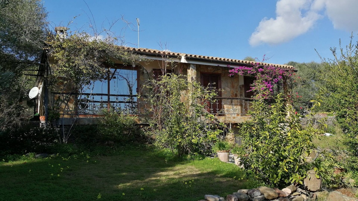 Muravera Villa | Your seaside villa CIN: IT111042C2000R6098