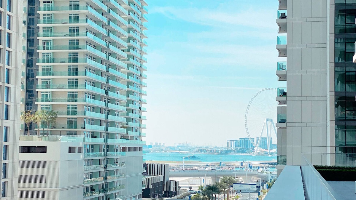 Dubai Marina Apartment | YOUR STAY Apartments Luxury Beachfront Living