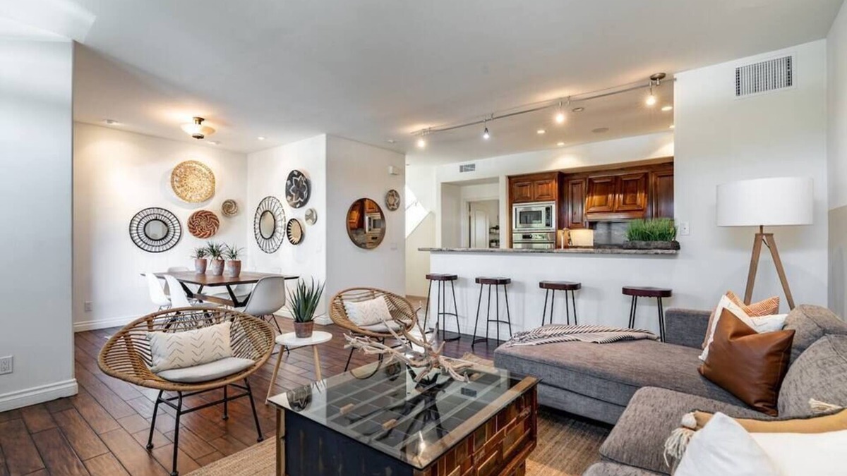 Hillcrest House | Your Trendy San Diego Home, 2-Bedroom with Private 2-Car Garage