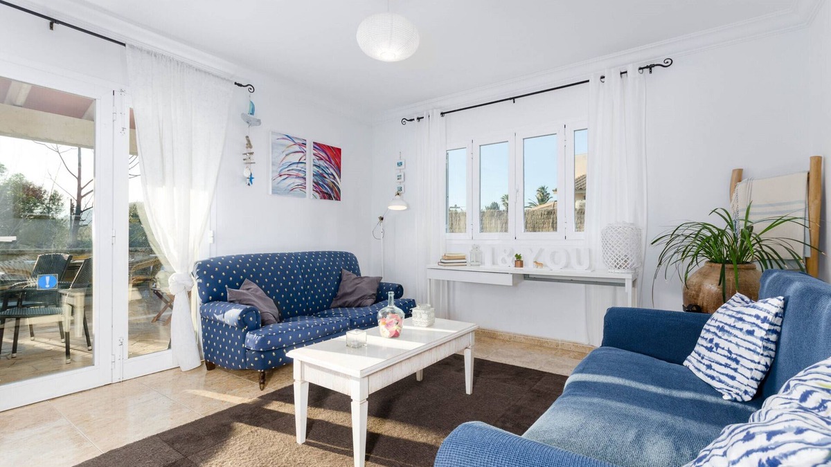 Muro House | YourHouse Can Content, pet-friendly house in Playa de Muro