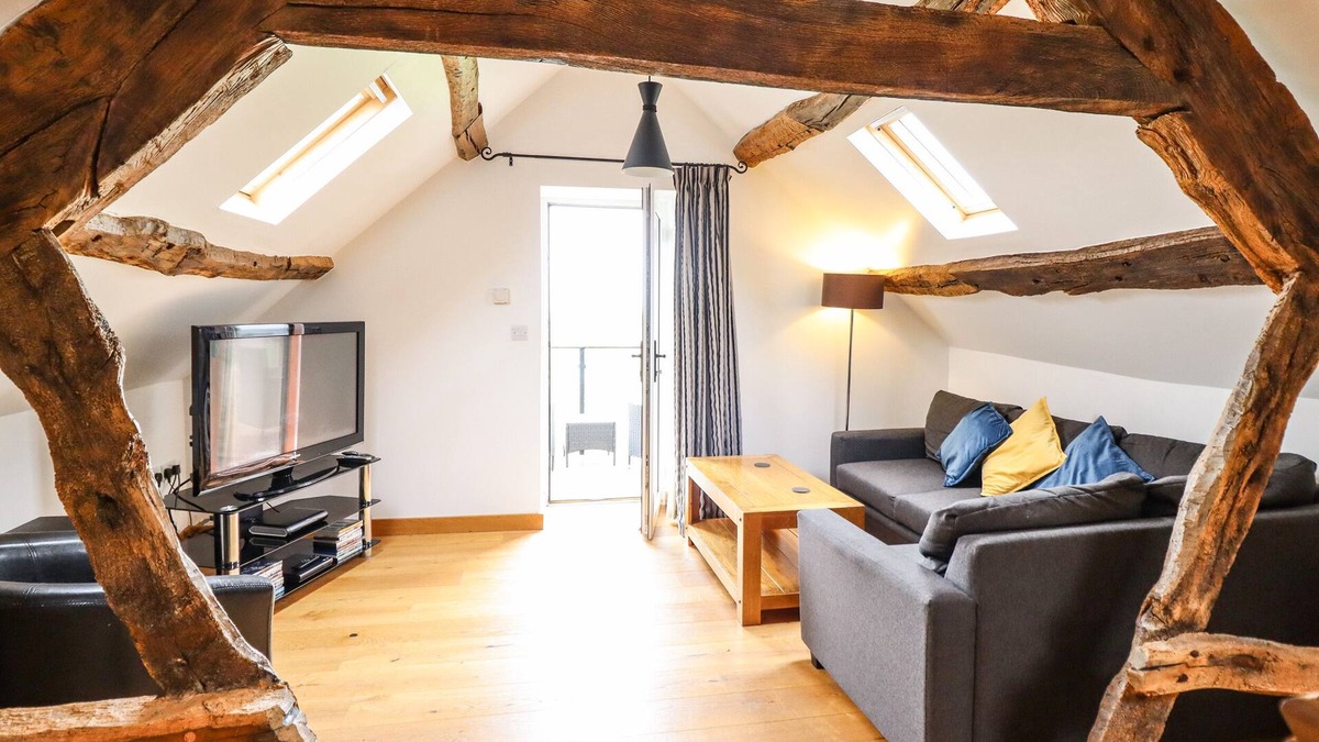 Dolgellau Cottage | YSGUBOR LAS, family friendly, character holiday cottage in Dolgellau