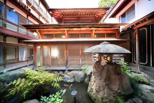 Yudanaka Shibu Onsen Hotel | Yudanaka Seifuso