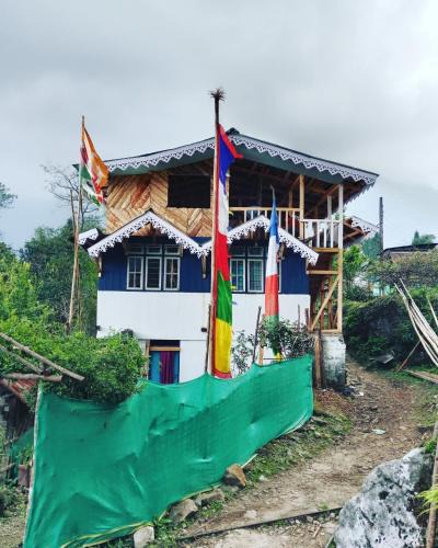 Geyzing House | Yuksam wooden homestay