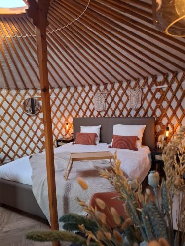 Ravels Other | Yurt 2-4p