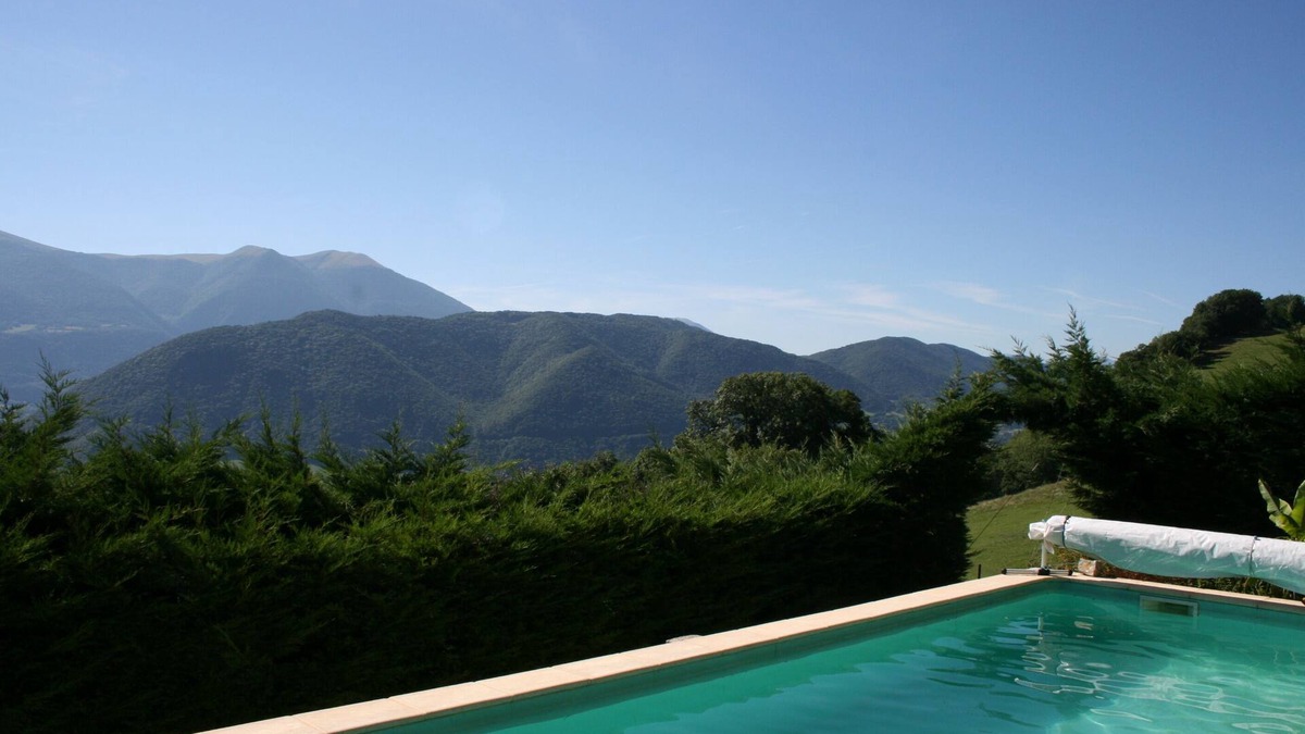 Vif Cottage | Yurt any comfort (1 to 20 pers) with swimming pool - Exceptional view