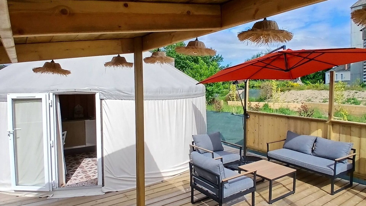 Clermont-Creans RV Rental | Yurt-Terracotta -Comfort-Ensuite with Bath-No view