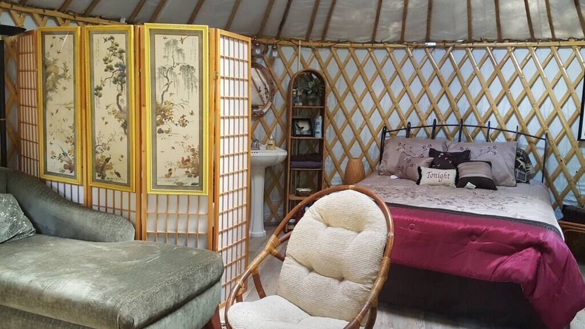 Claxton House | Yurting on the Canoochee River Yurt