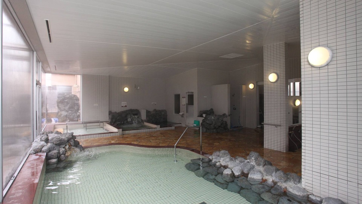 Furu-gun Hotel | Yuyado Kuttari Onsen Lake Inn