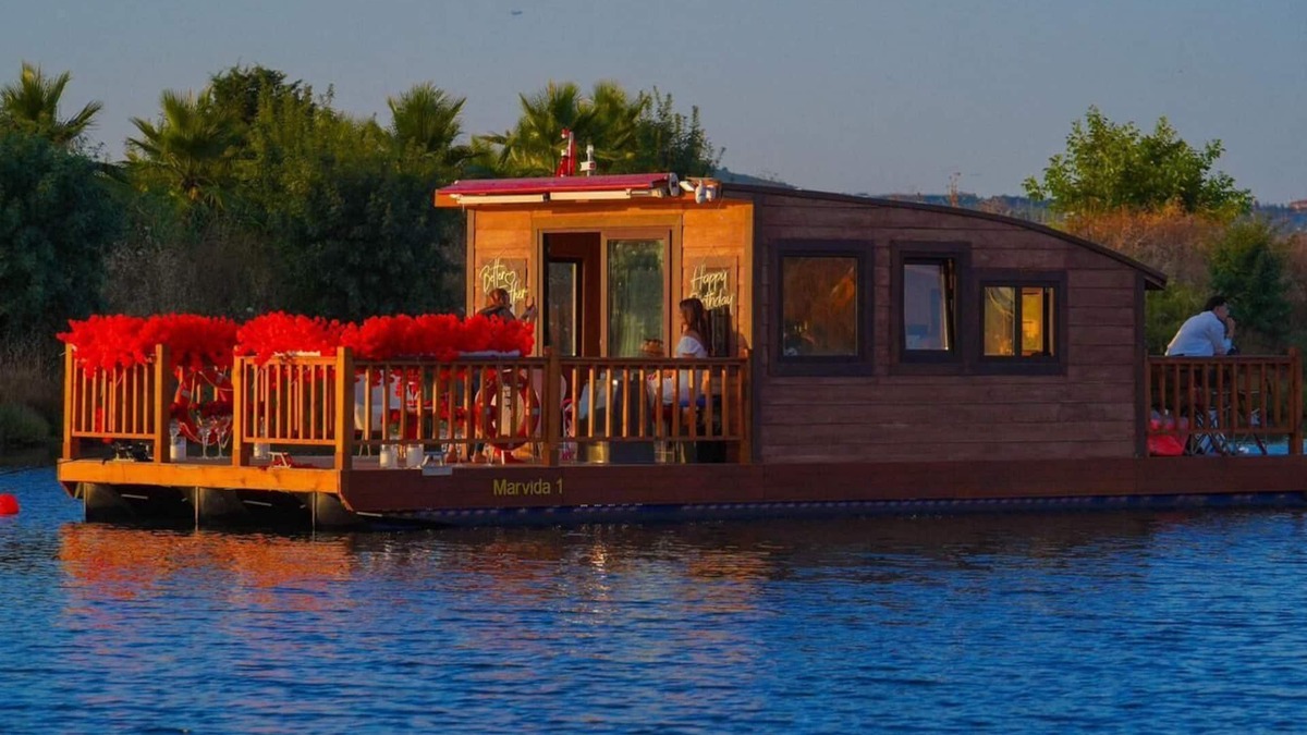 Sultanahmet Boat Rental | Yuzen Hotel