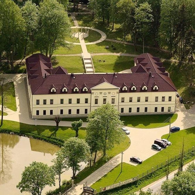 Kynsperk nad Ohri Hotel | Zámek Kamenný Dvůr