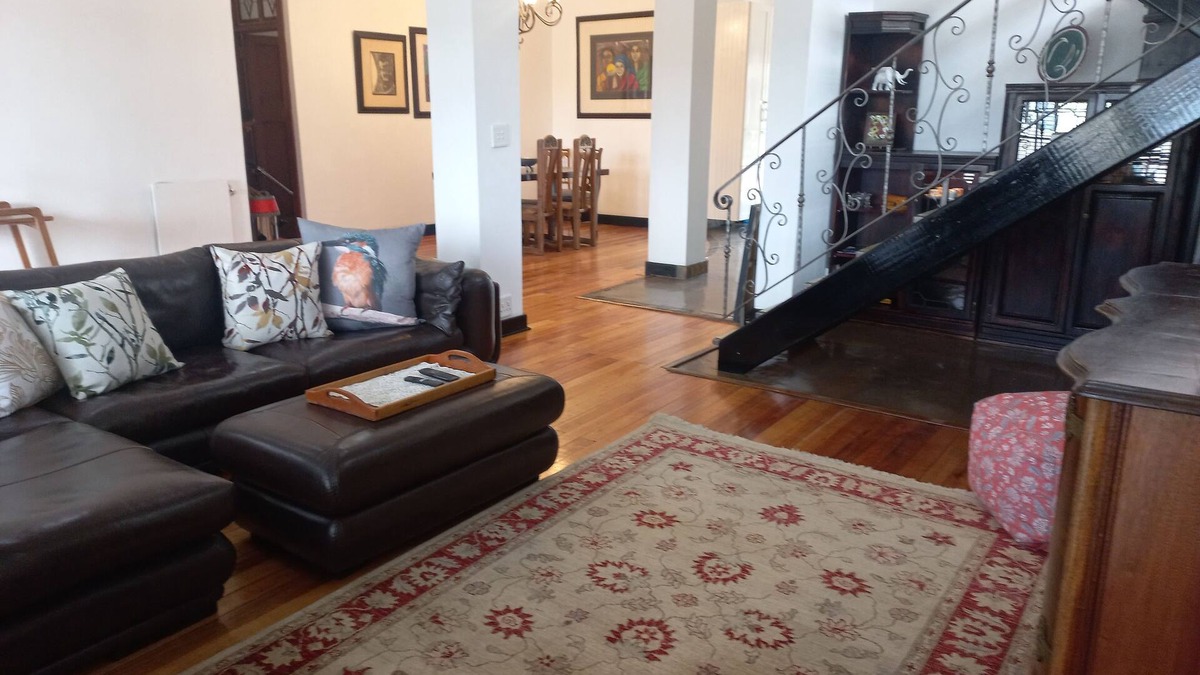 Greater Johannesburg Metropolitan Area House | Jakes's Place modern comfortable & sunny 3-bedroom house in Kensington