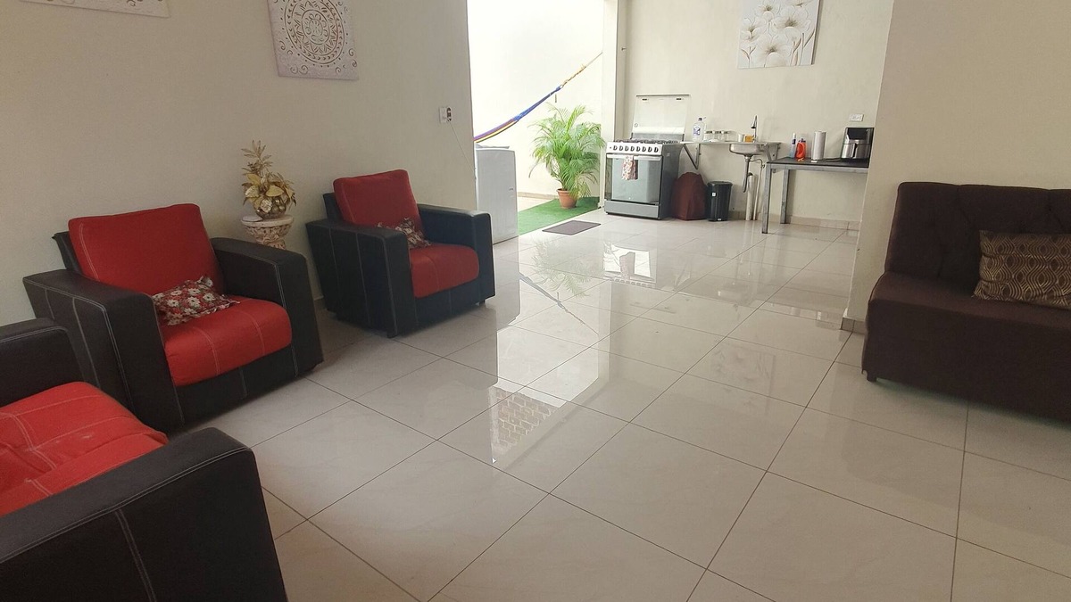 Zacatecoluca Hostel | Zacatecoluca House