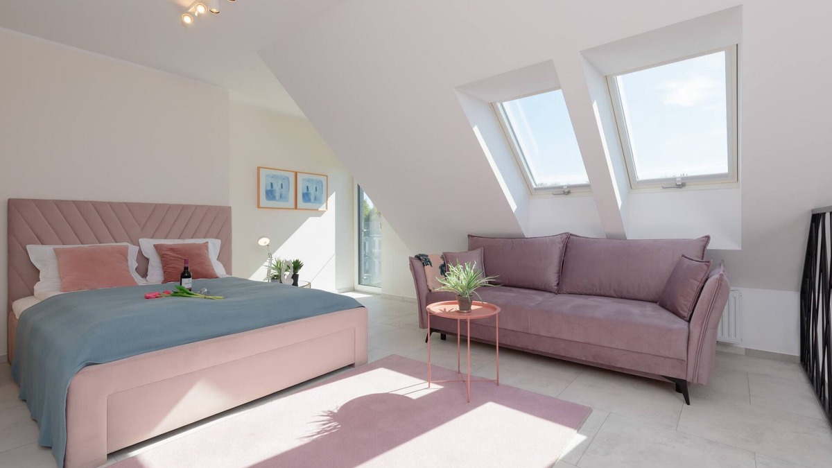 Rewal Apartment | Zaciszna 11 | Blue and Pink Apartment | Parking